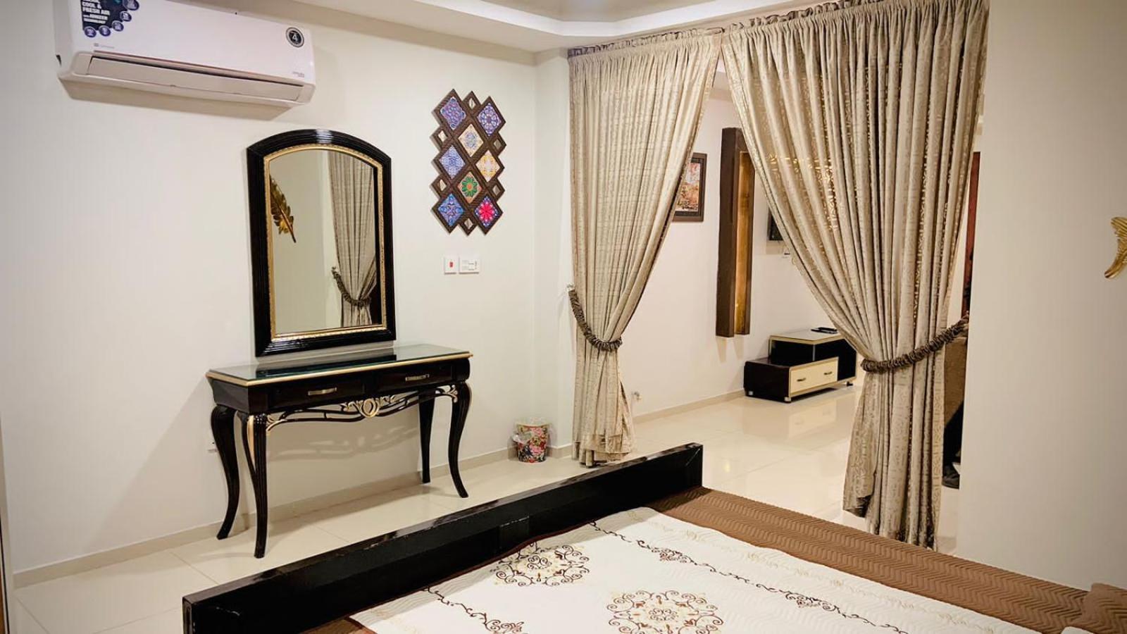 Royal Galaxy Hotel & Residence - Near Islamabad International Airport & Motorway Exteriör bild