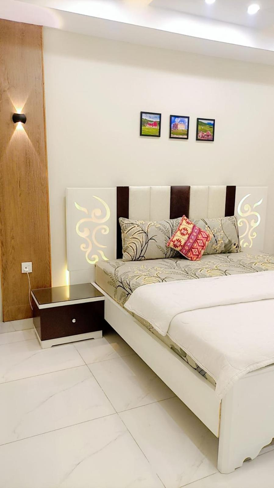 Royal Galaxy Hotel & Residence - Near Islamabad International Airport & Motorway Exteriör bild