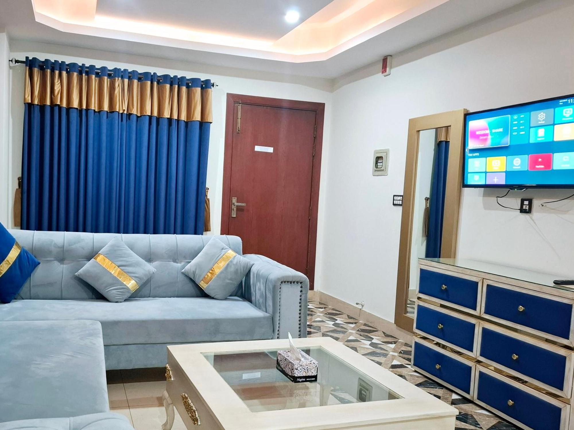 Royal Galaxy Hotel & Residence - Near Islamabad International Airport & Motorway Exteriör bild